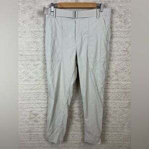Athleta Soft Gray Cropped Pants